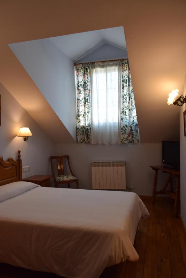 Hotel Las Casitas Del Jardin Tudela de Duero エクステリア 写真